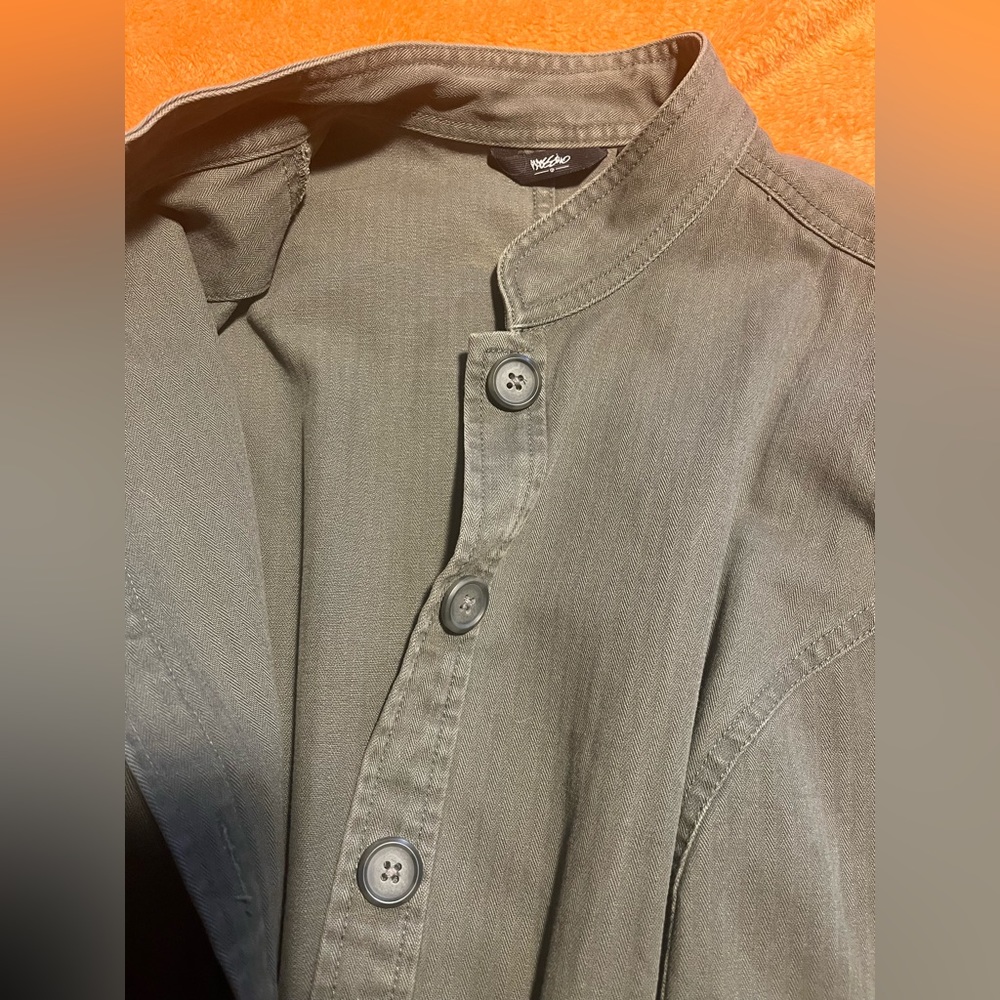 ✨MOSSIMO Jacket✨ - Picture 2 of 3